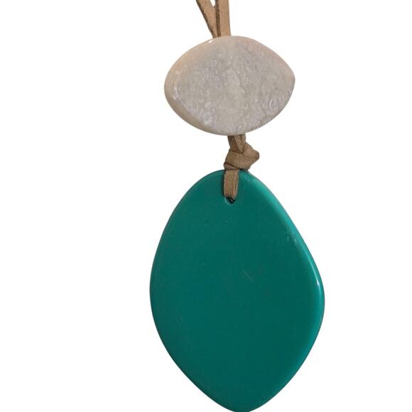 Teal Green Necklace Pendant Abstract Acrylic Faux Suede Beige Statement 1946 - Picture 3 of 6